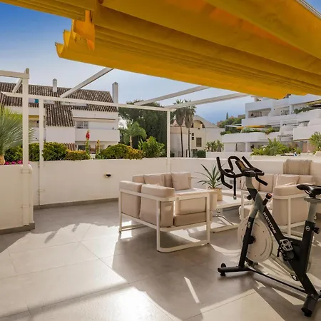 Luxury El Dorado Puerto Banus, Nueva Andalucia, 4 Bedrooms Марбелья