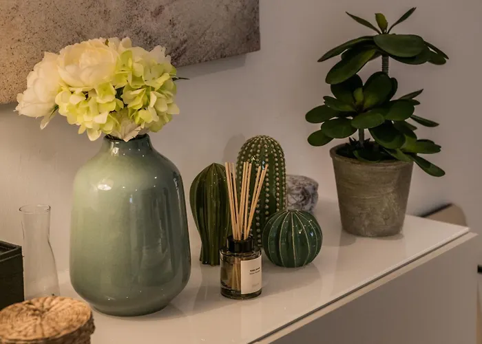 Luxury El Dorado Puerto Banus, Nueva Andalucia, 4 Bedrooms * Marbella