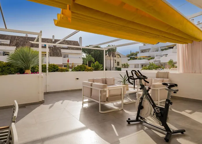 Luxury El Dorado Puerto Banus, Nueva Andalucia, 4 Bedrooms Marbella